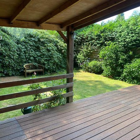 Ruim Privacyvol Chalet Met Overdekt Terras إرميلو المظهر الخارجي الصورة
