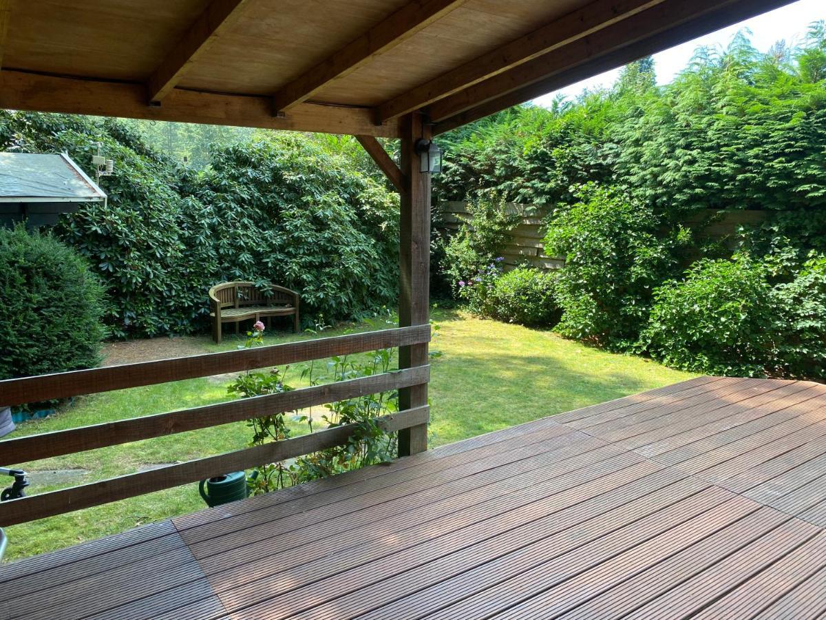 Ruim Privacyvol Chalet Met Overdekt Terras إرميلو المظهر الخارجي الصورة